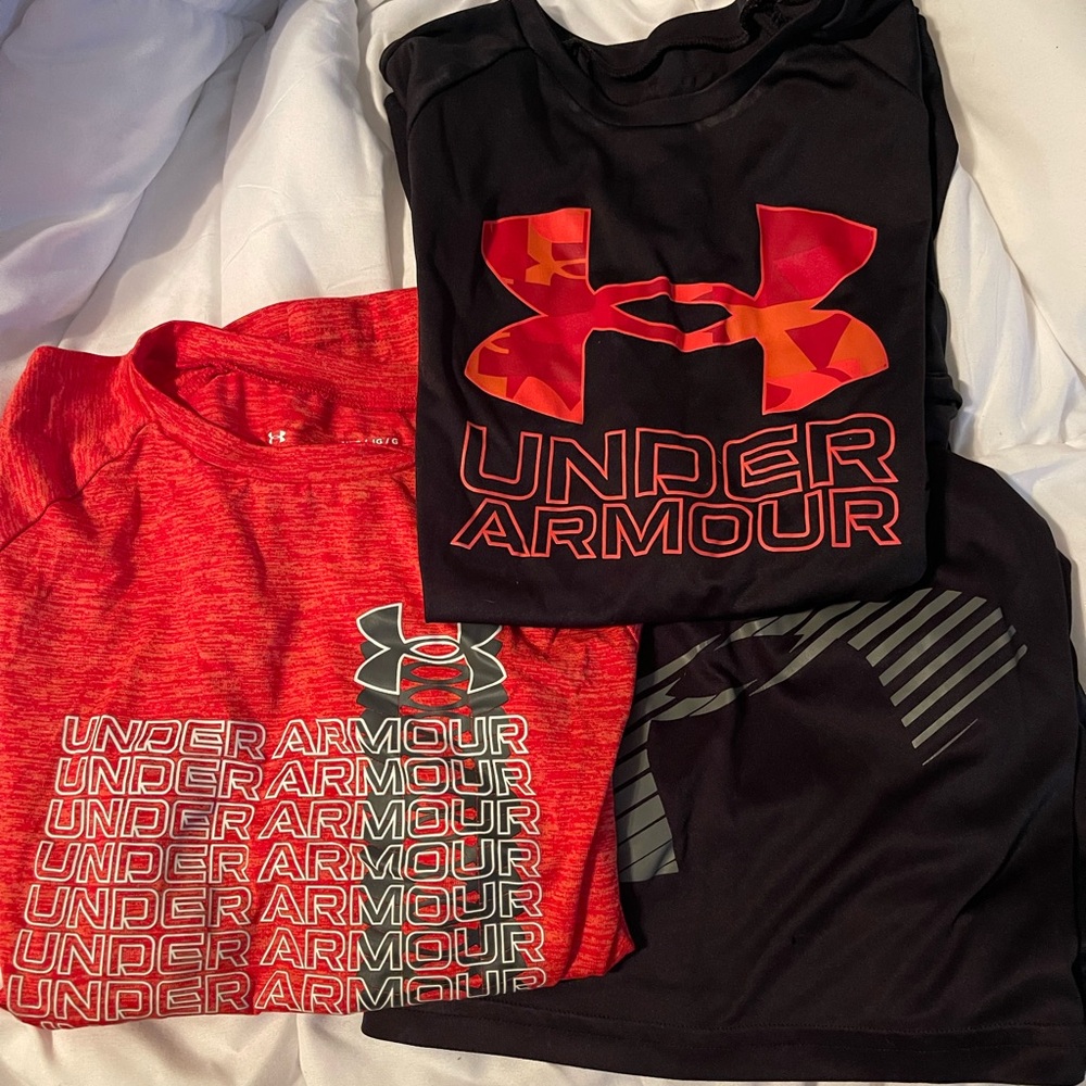 Boys Under Armour shorts, 2 shirts lot size L YL 14-16 red black great condition